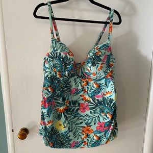 36DDD TANKINI top underwire and clasps